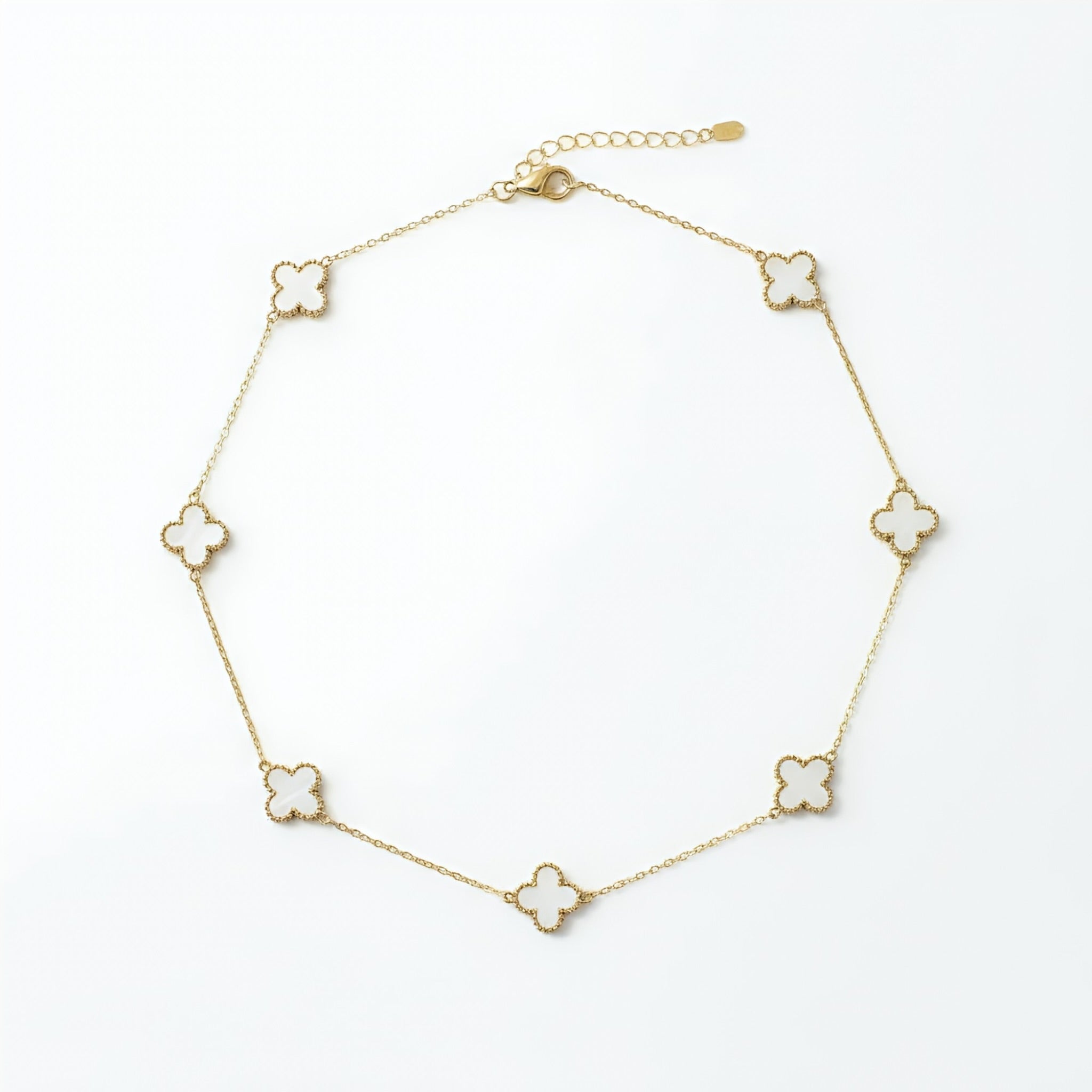 Clover Halskette